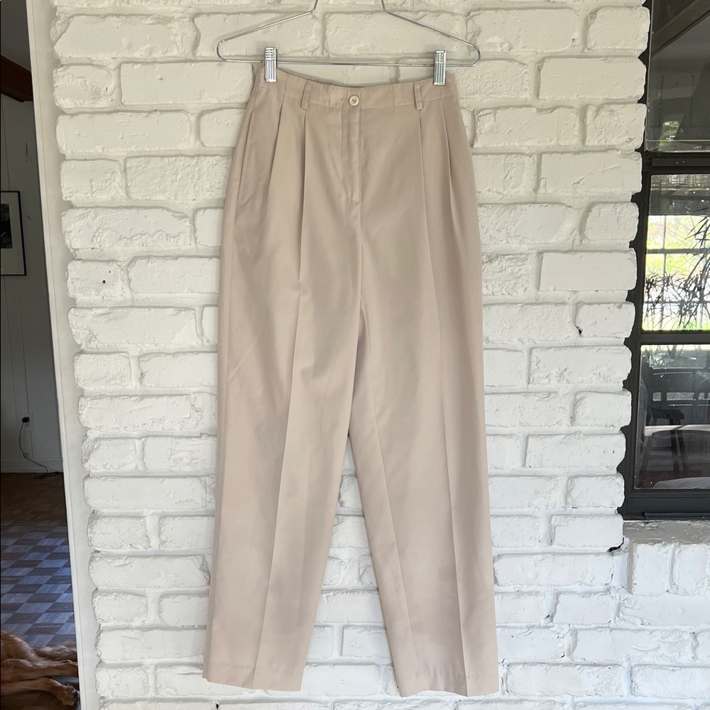 VINTAGE Liz Sport High Waisted 90s Wide Leg Pleated Trouser Pant in Cream, 2P